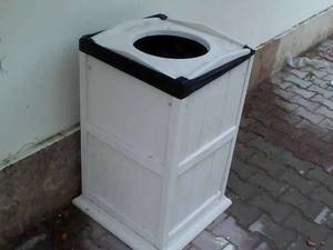 سطل زباله بتنی برای پار ک