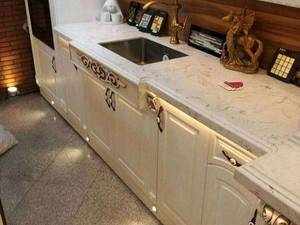 نصب  و اجرای سنگ صفحه کابینت  کوارتز در تهران