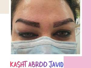 کاشت ابروی طبیعی در یکروز  در شیراز