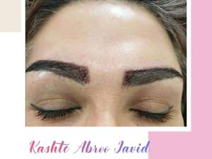کاشت ابروی طبیعی در یکروز  در شیراز