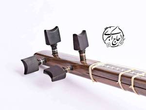 سه تار حاج اکبری در قزوین