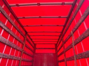 دوخت انواع چادر های تریلی  و کامیون در کرج