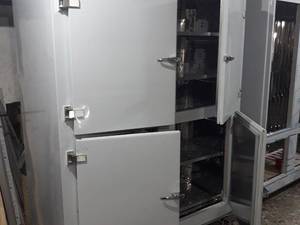 فریزرصنعتی تمام استیل ایستاده برای بستنی وگوشت در هرابعاد واندازه