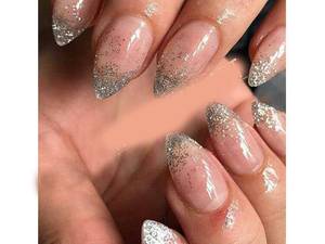 کاشت ، ترمیم ، طراحی‌ ناخن