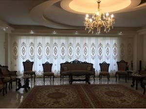 اجرای انواع پرده درطرح ها و رنگهای مختلف