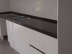 اجرای کورین اورانوس