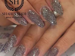 کاشت ناخن حرفه ای در سنندج