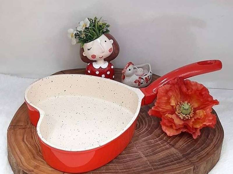 تابه قلبی سایز کوچیک
