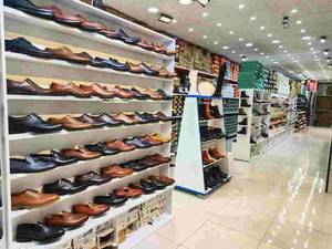 نمایندگی کفشهای چرم طبیعی در گوهردشت کرج