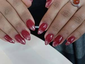 کاشت ناخن پودر و ژل