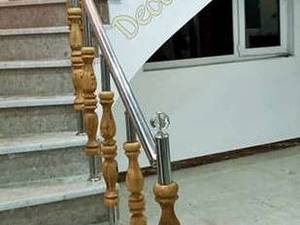 اجرای نرده چوبی طرح سندبلاست در رشت