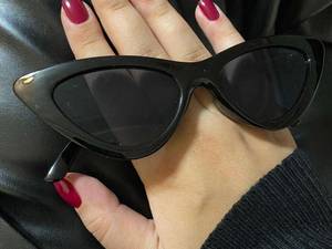 مانیکور و لاک ناخن طبیعی در خدمات ناخن نگار