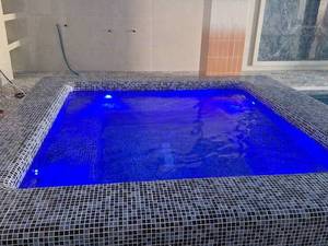 اجرای جکوزی در بوشهر