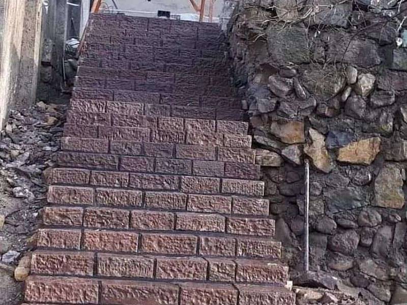 نصب کاری سنگ پله از سنگ ورقه ای