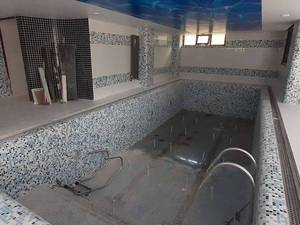 ساخت صفر تا صد استخر و جکوزی  در کرج