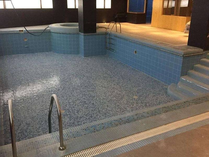 بازسازی و نوع سازی استخر در کرج