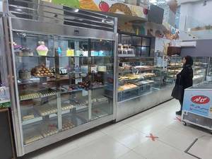 یخچال قنادی در تجهیزات آشپزخانه خالقی
