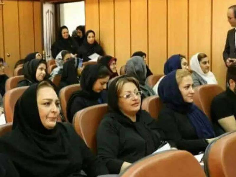 آموزش دوخت صنعتی و تولیدی با اخذ مدرک