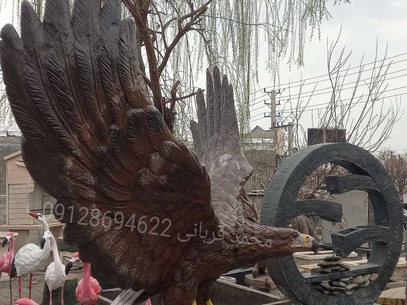 خرید مجسمه عقاب