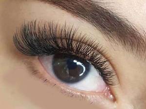 اکستنشن مژه ابریشمی