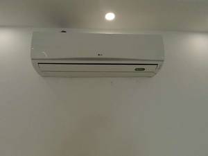 نصب اسپیلت در بندر انزلی با گارانتی کار