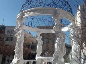 ساخت انواع آلاچیق با سقف  فایبر گلاس در تهران