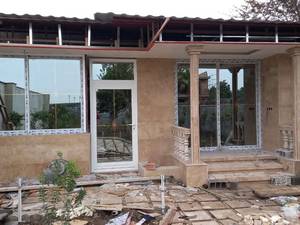 درب و پنجره دوجداره با شیشه رفلکس طلایی در بابل