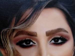 میکاپ آرتیست حرفه ای در آبادان