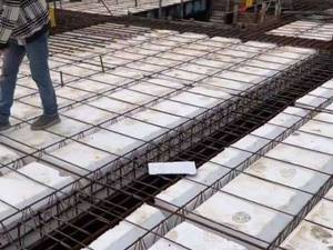 اجرای تخصصی  انواع استخر شیشه ای 