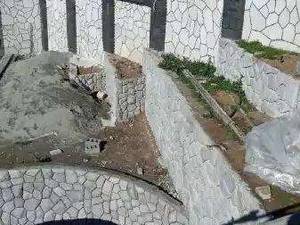نصب سنگ لاشه دیوار پله  در دماوند