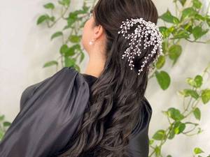 اجرای مدل موی باز دخترانه در رشت