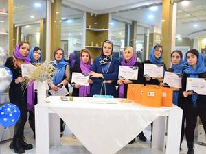 آموزش آرايش دائم در کرمانشاه
