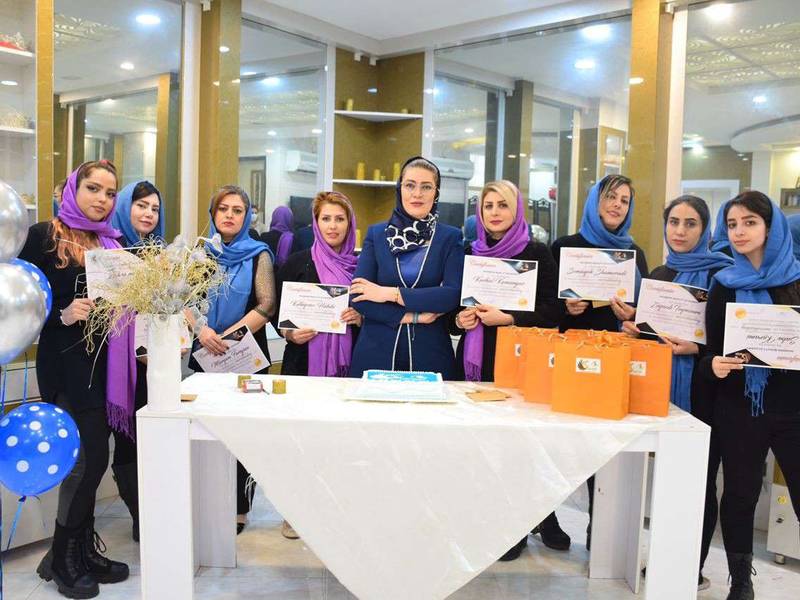 آموزش آرايش دائم در کرمانشاه