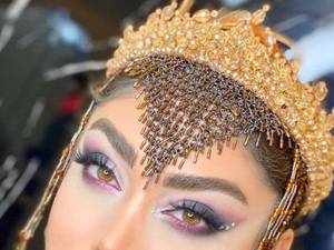میکاپ و گریم  عروس در لاهیجان