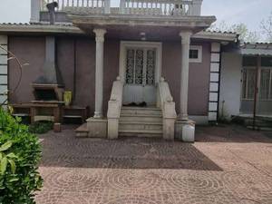 خرید ویلا باغ لاکچری در زیباکنار