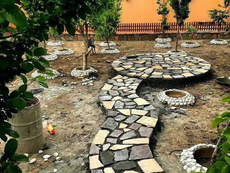 اجرای کف با سنگ ورقه ای