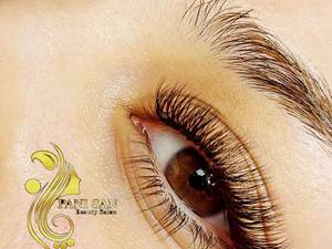 خدمات کاشت  اکستنشن مژه