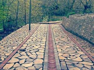 طراحی پیاده روباسنگ ورقه ای