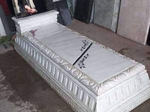 سنگ قبرازنا لرستان ۷سانتی