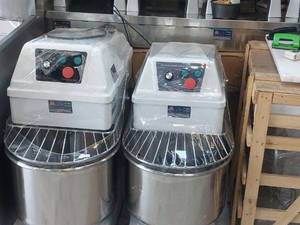 دستگاه اسپرال۳۰ لیتری