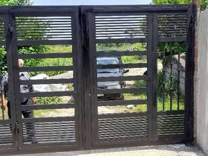 اجرای   درب مدرن