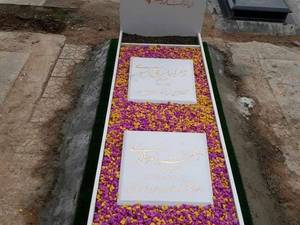 سنگ مزار نانو خارجی دوتیکه با بالاسری