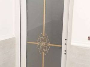 درب دوجداره UPVC با طرح های دکوراتیو