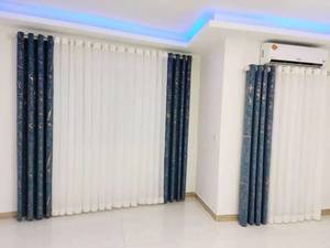 پرده مخمل طلاکوب