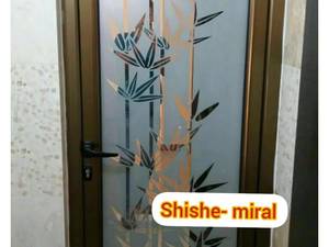 نصب انواع شیشه سند پلاست