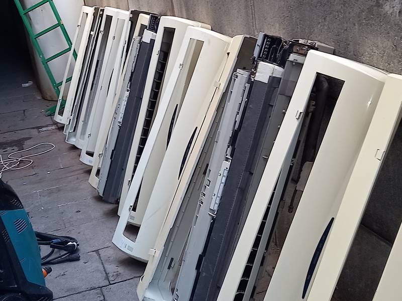 سرویس و شستشو اسپیلت