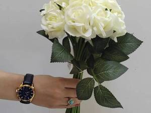 دسته گل رز ۱۸شاخه
