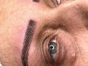 اجرای تمامی خدمات مربوط به ابرو 