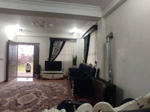 خانه حیاط دار 