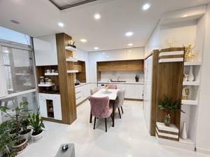 کابینت طرح چوب سفید براق